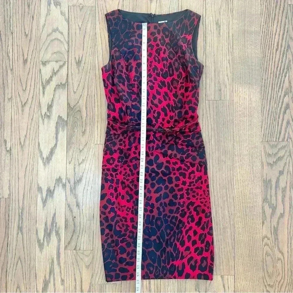 Caché Women’s Red and Black Leopard Print Sheath Dress with Belt Size 4 - Picture 9 of 12